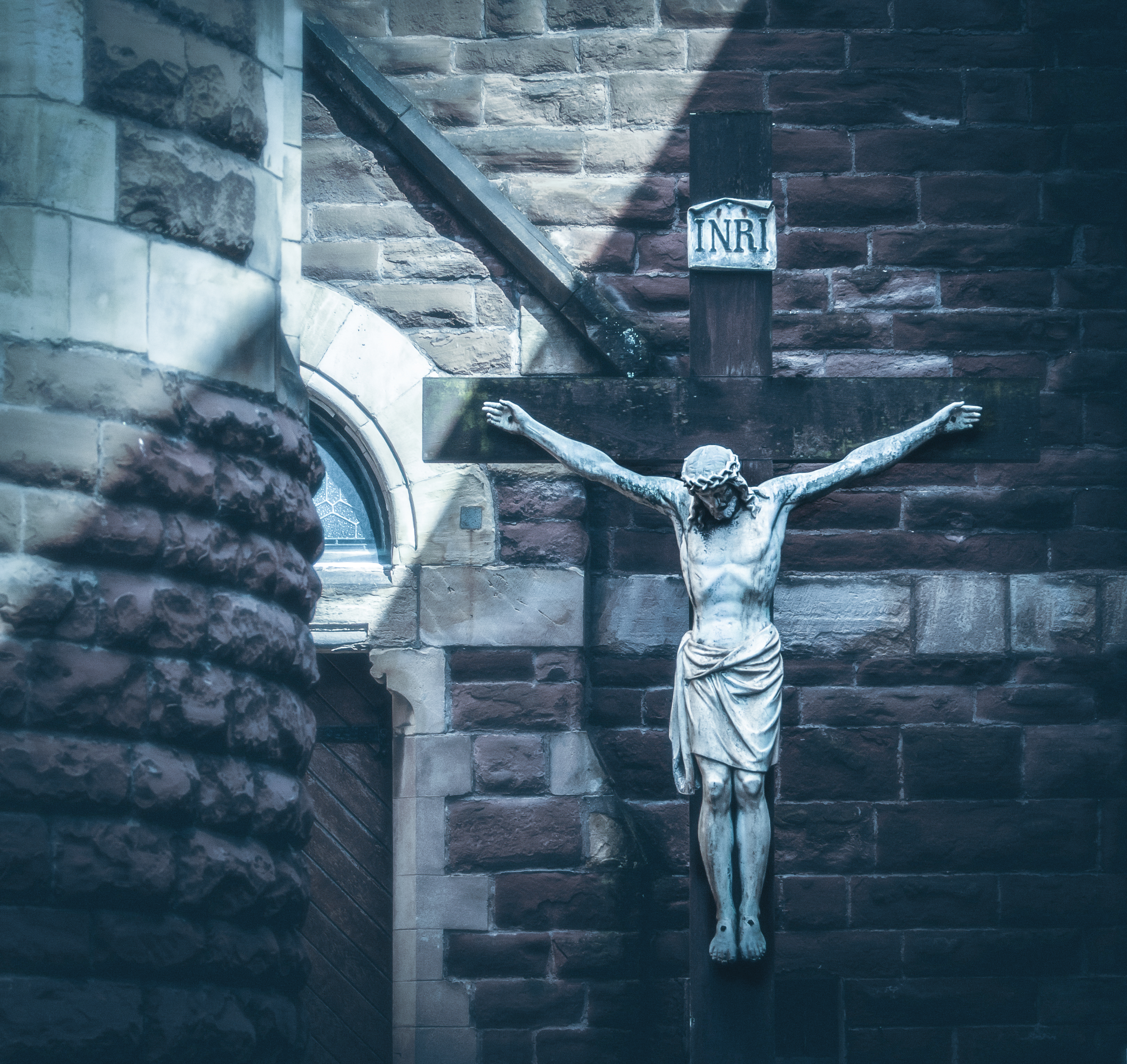 Cross